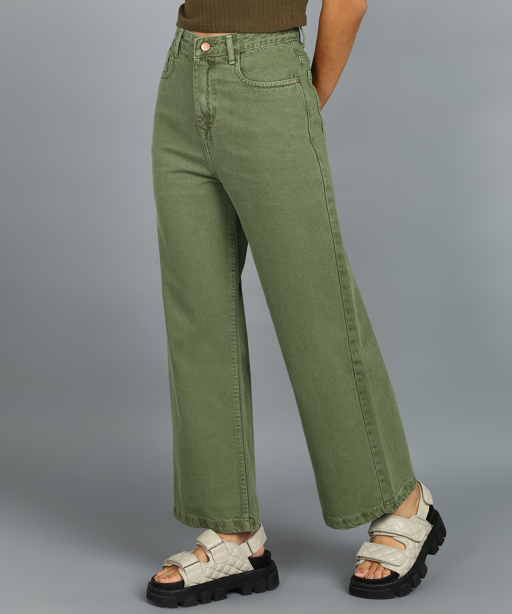 Women's Olive Green Regular Fit Wide Leg Washed Jeans