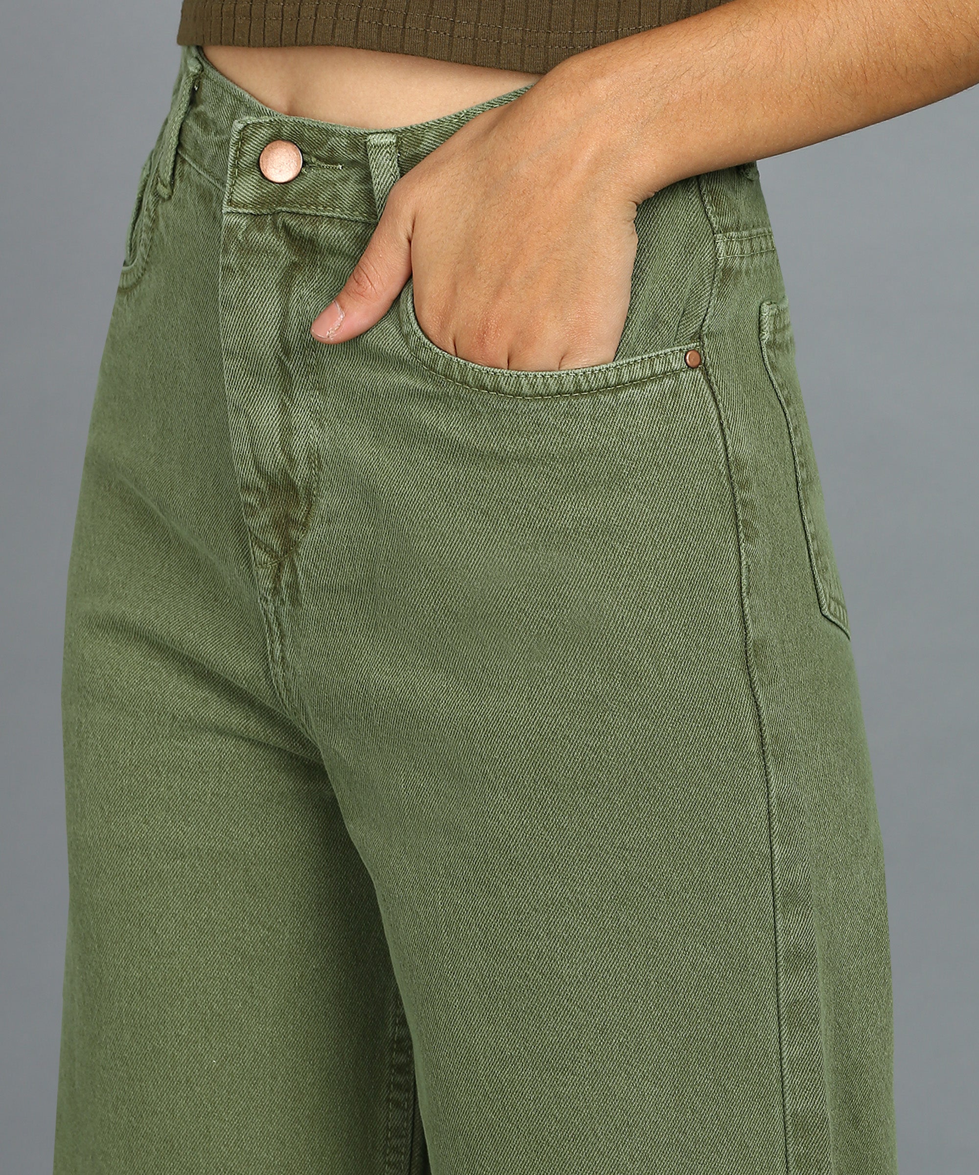 Women's Olive Green Regular Fit Wide Leg Washed Jeans