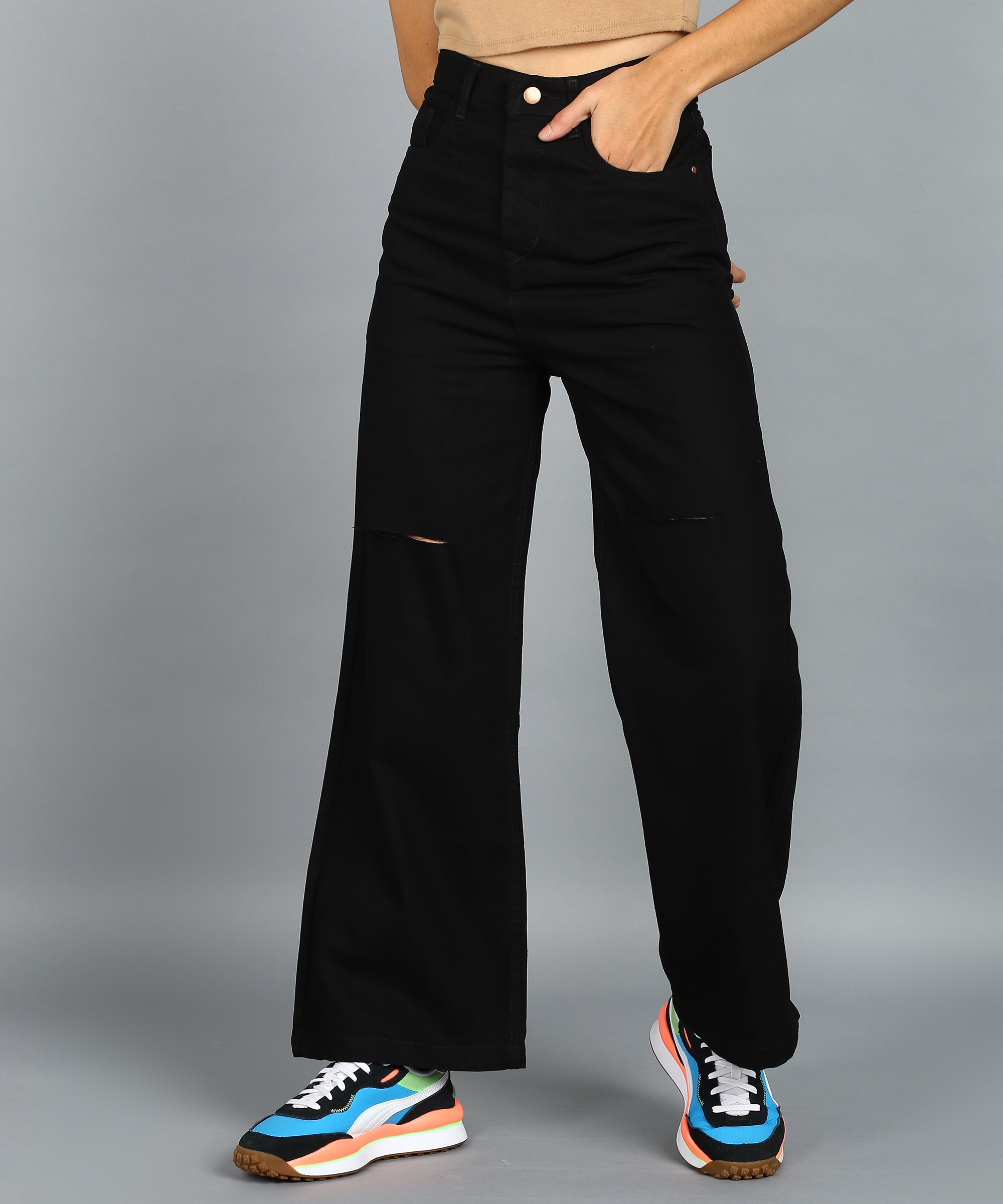 Urbano Fashion Women's Black Regular Fit Wide Leg Mild Distressed/Knee Slit Washed Jeans