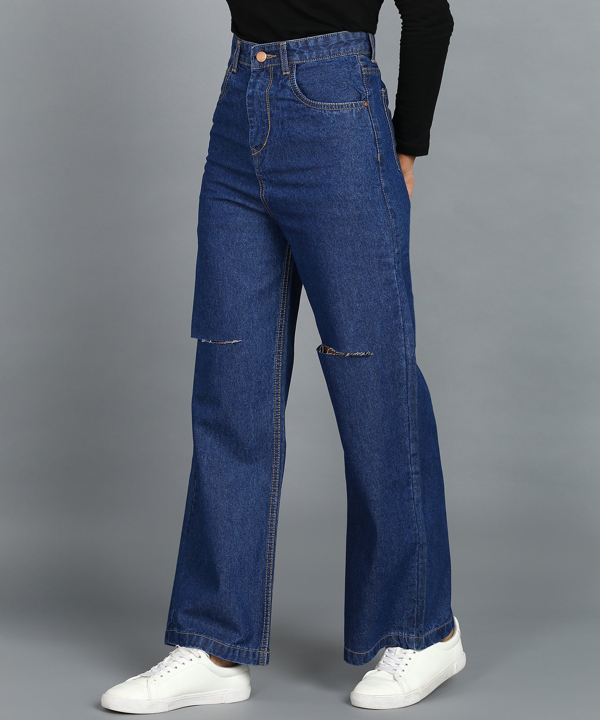 Urbano Fashion Women's Blue Regular Fit Wide Leg Mild Distressed/Knee Slit Washed Jeans
