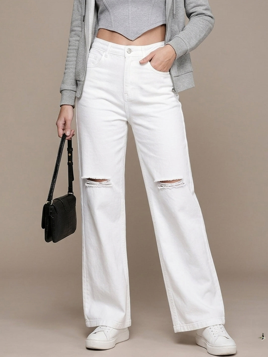 Women's White Wide Leg Fit Mild Distressed/Knee Slit Washed Jeans