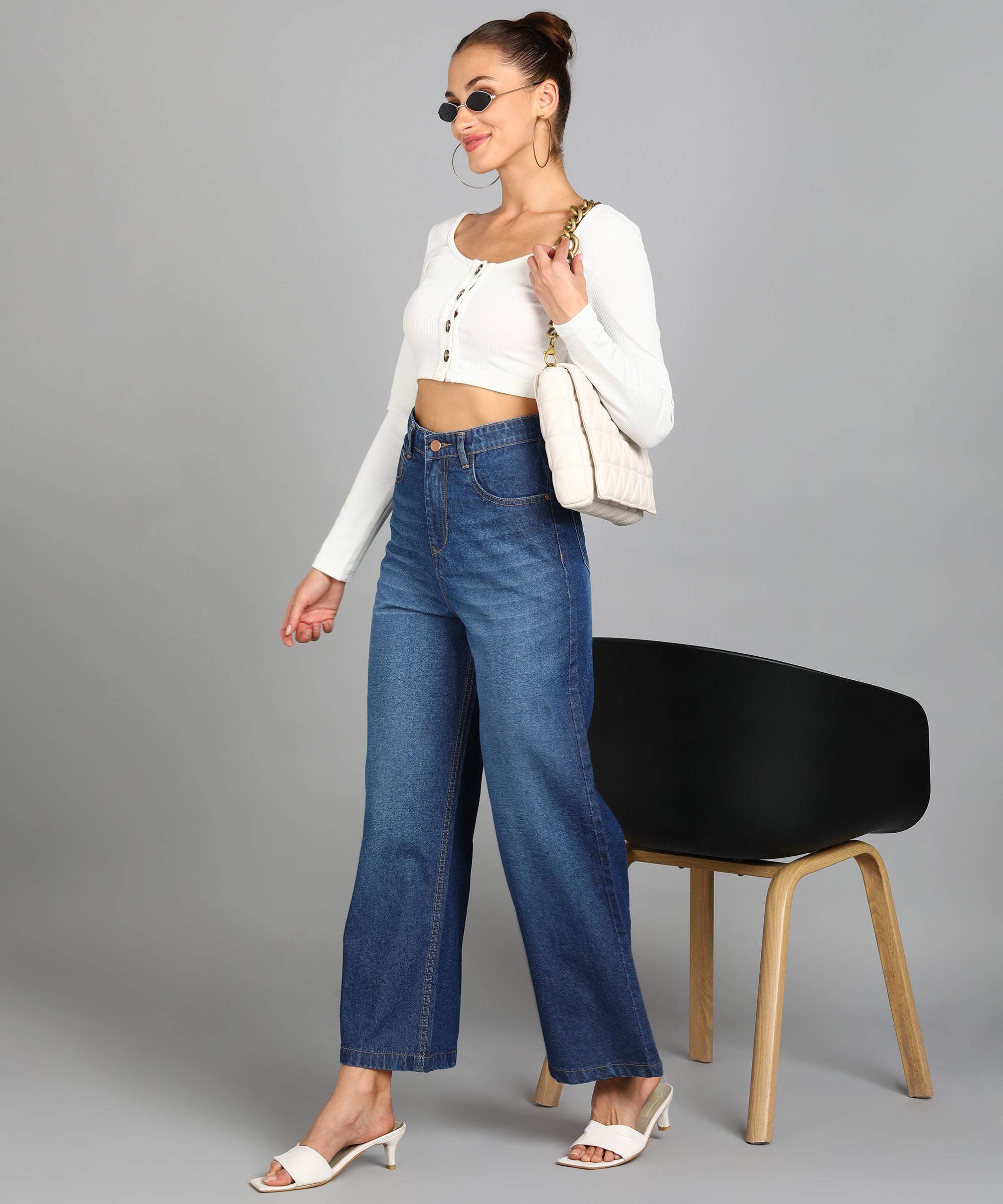 Women's Blue Regular Fit Wide Leg Washed Jeans