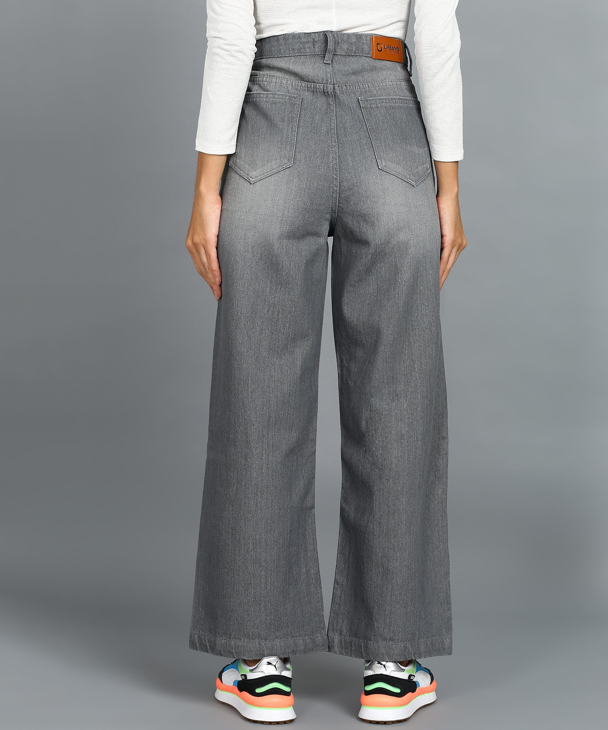 Urbano Fashion Women's Grey Regular Fit Wide Leg Washed Jeans