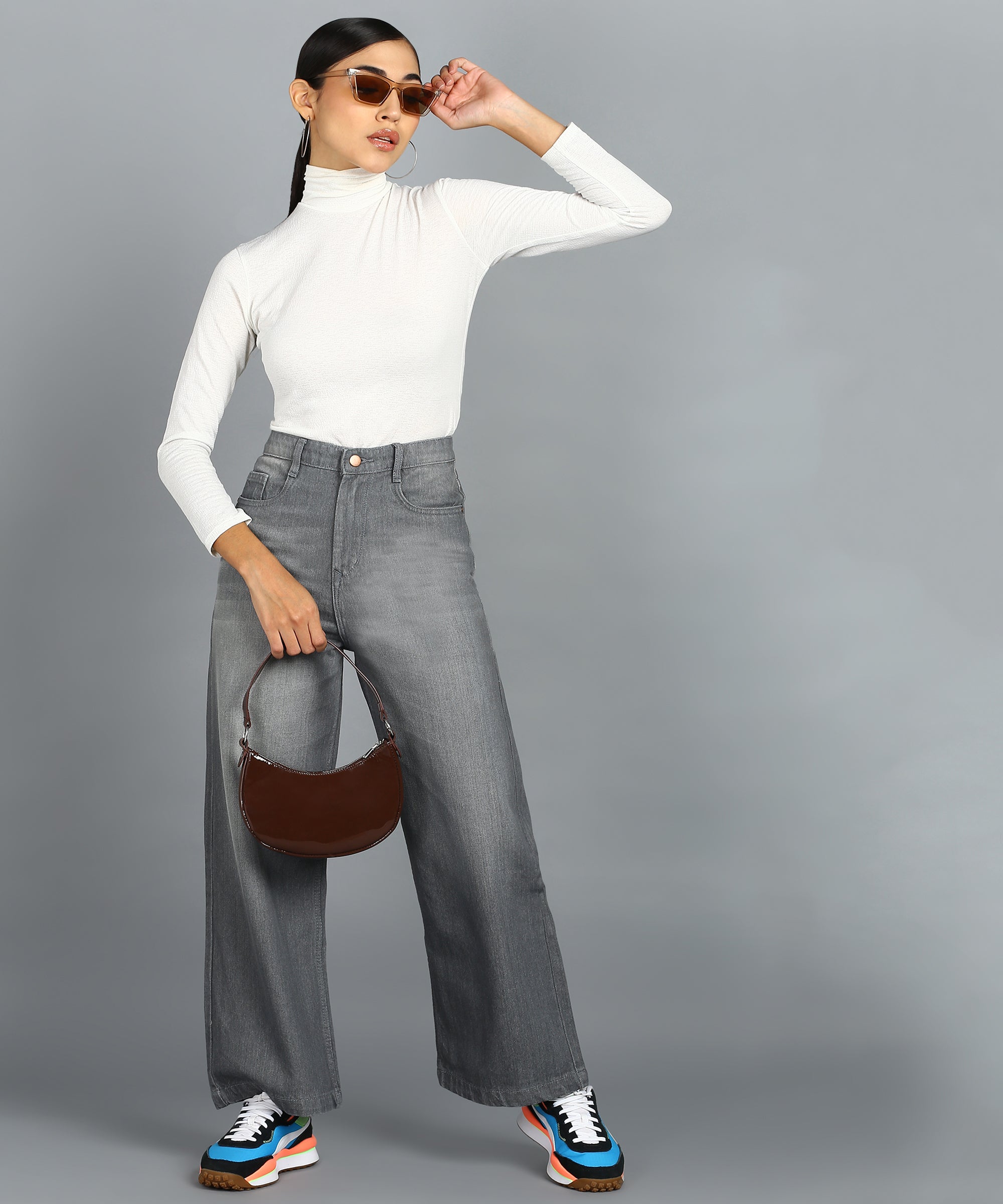 Urbano Fashion Women's Grey Regular Fit Wide Leg Washed Jeans