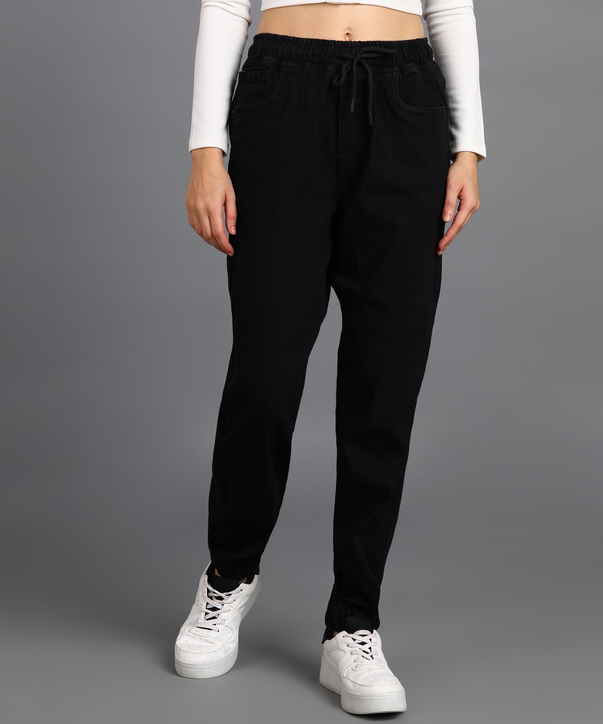 Urbano Fashion Women's Black Regular Fit Washed Jogger Jeans