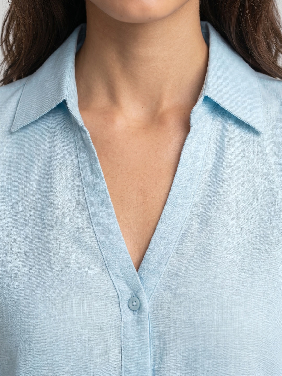 Women's Light Blue Lyocell Full Sleeve Relaxed Fit Casual Solid Shirt with V-Neck Collar