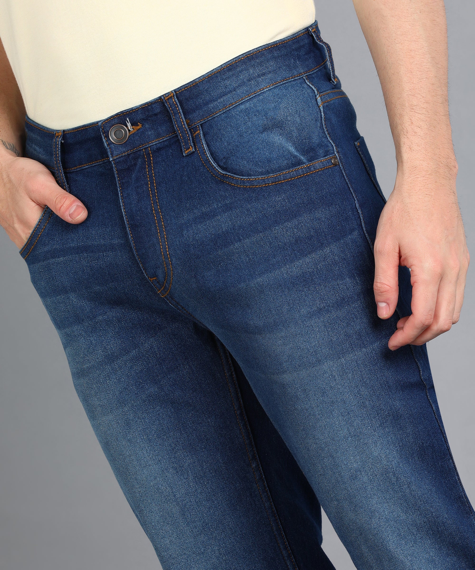 Men's Blue Regular Fit Washed Jeans Stretchable