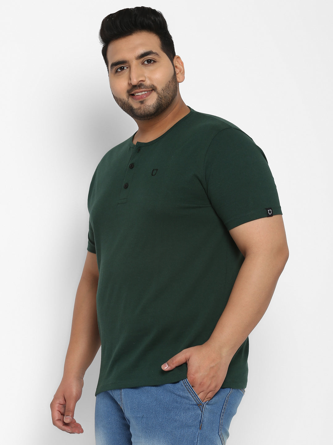 Men's Bottle Green Solid Regular Fit Henley Neck Half Sleeve Cotton T-Shirt