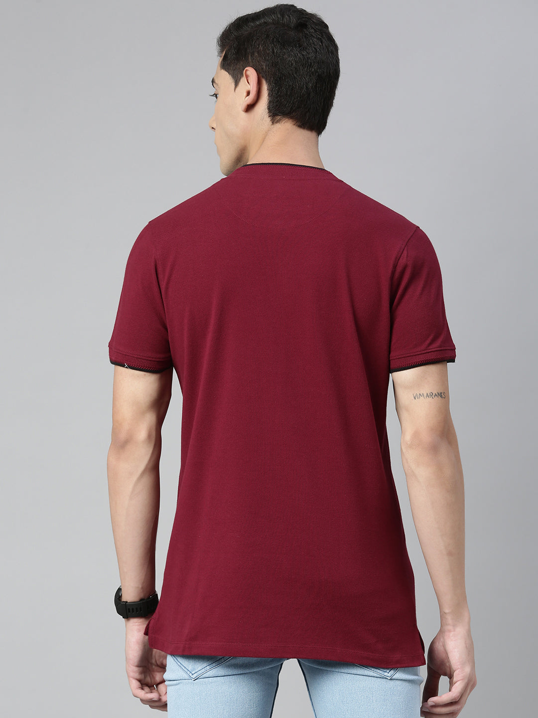 Men's Maroon Solid Mandarin Collar Slim Fit Cotton Polo T-Shirt